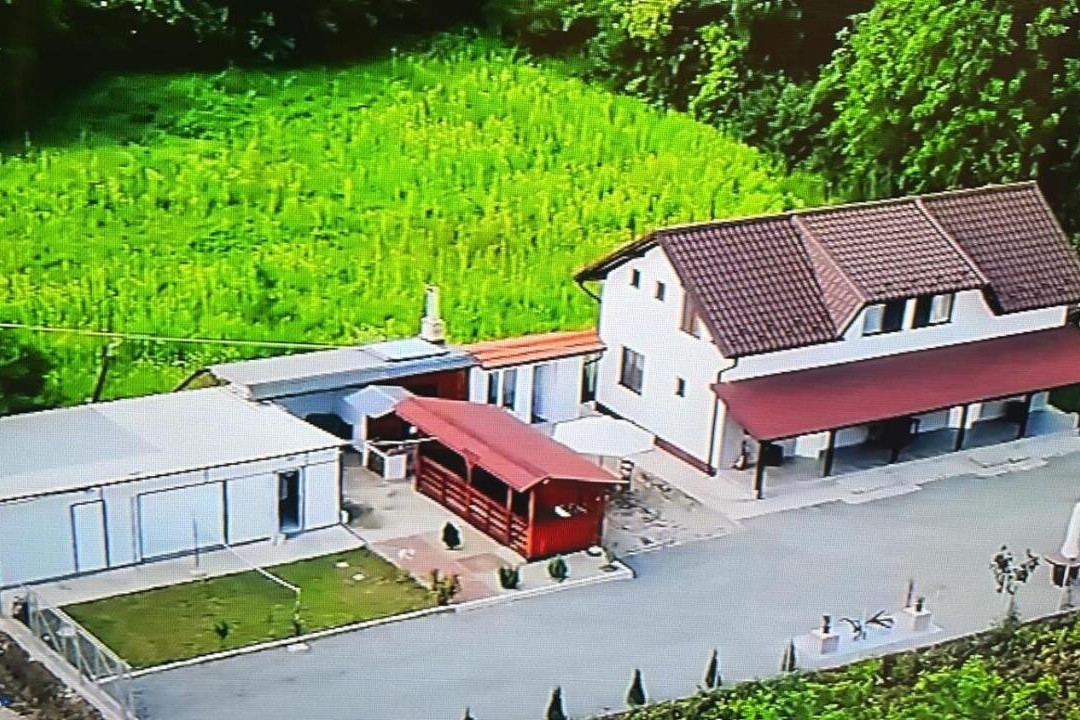 Casa De Pe Mal