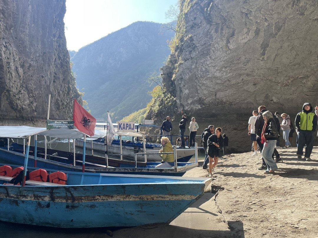 Komani Lake Ferry Berisha-Koman必去景点