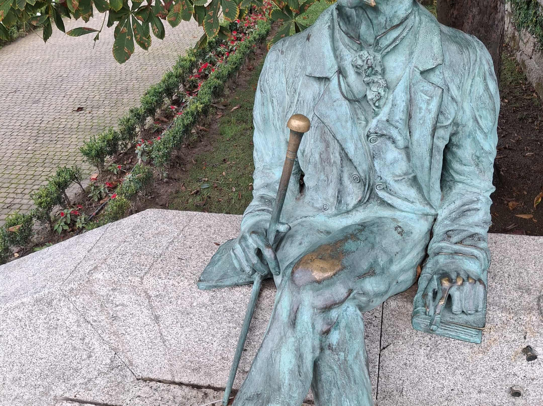 Estátua De Camilo Castelo Branco-Vizela必去景点