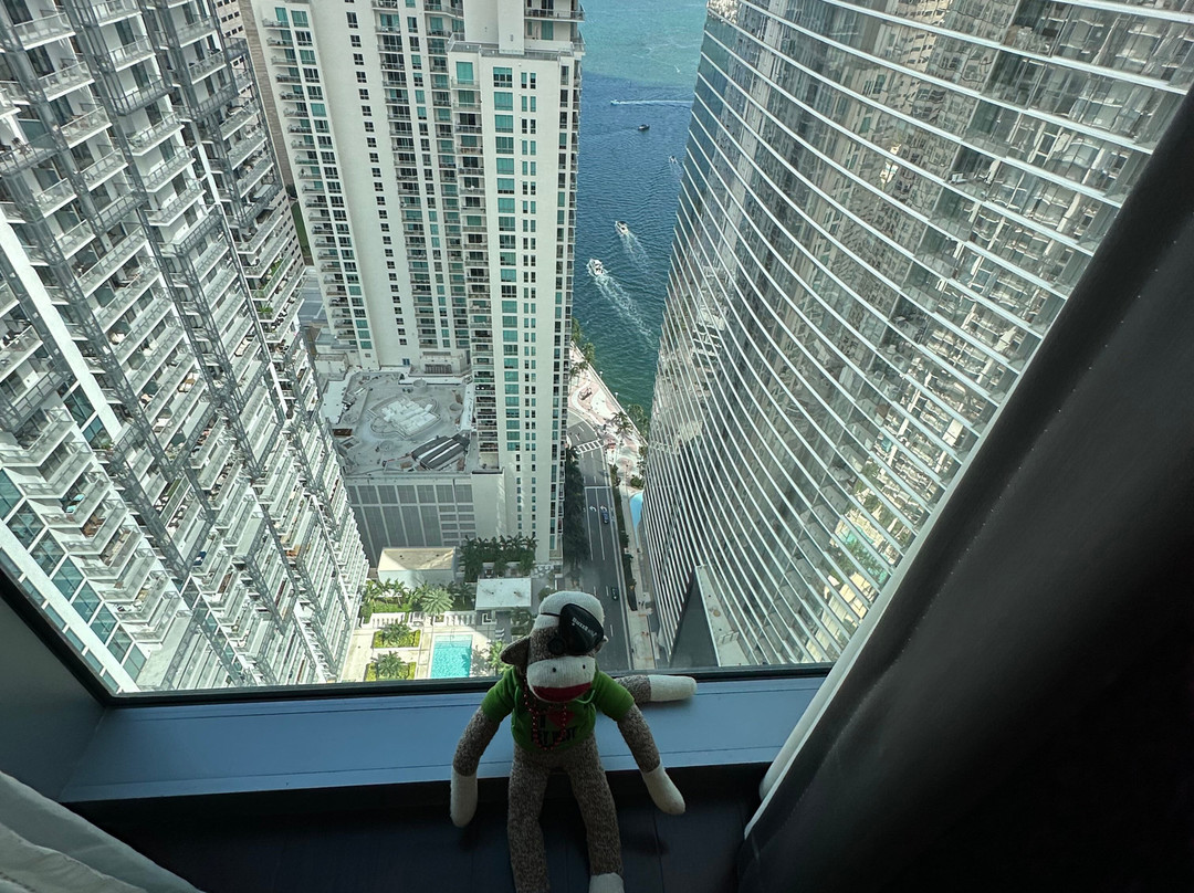 迈阿密布杂艺术酒店主图