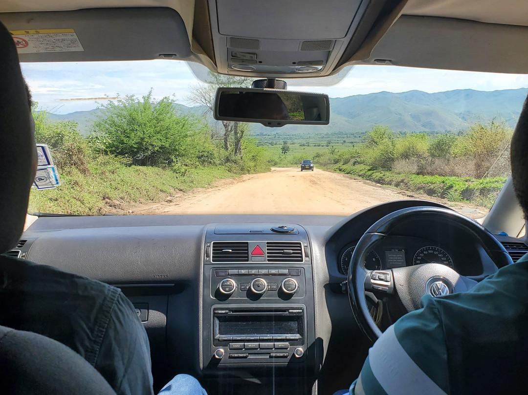 The Adventures Feet-布兰岱必去景点