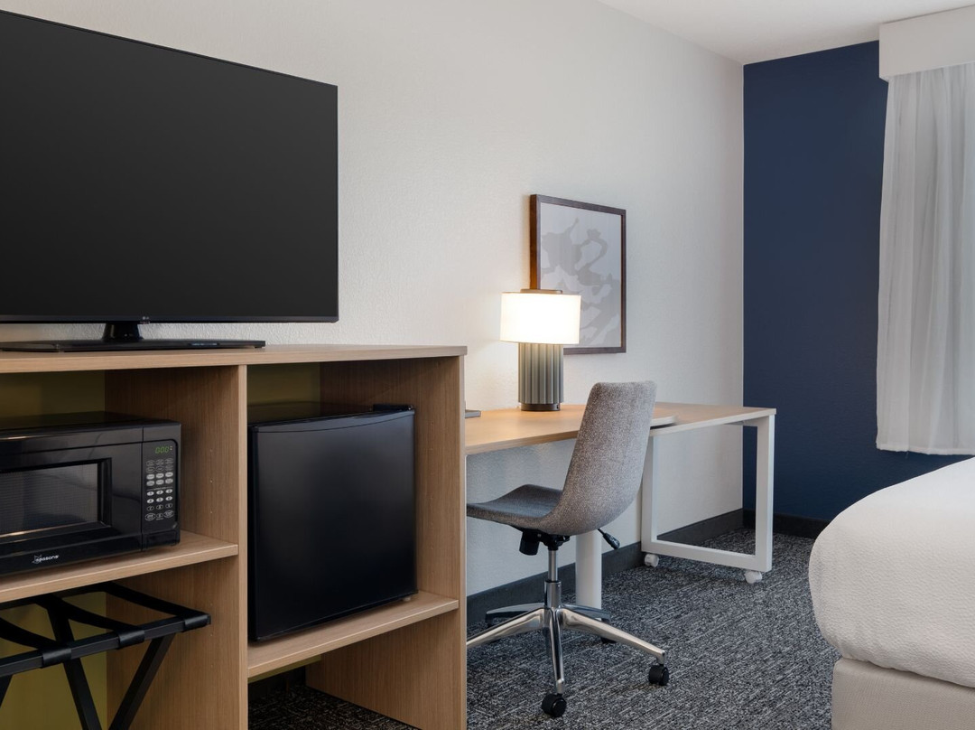 萨默维尔江山旅馆及套房主图