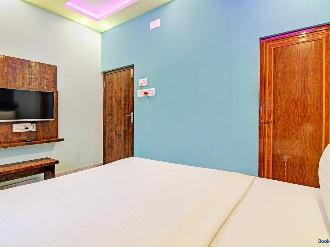 Super Oyo The Orchid Residency