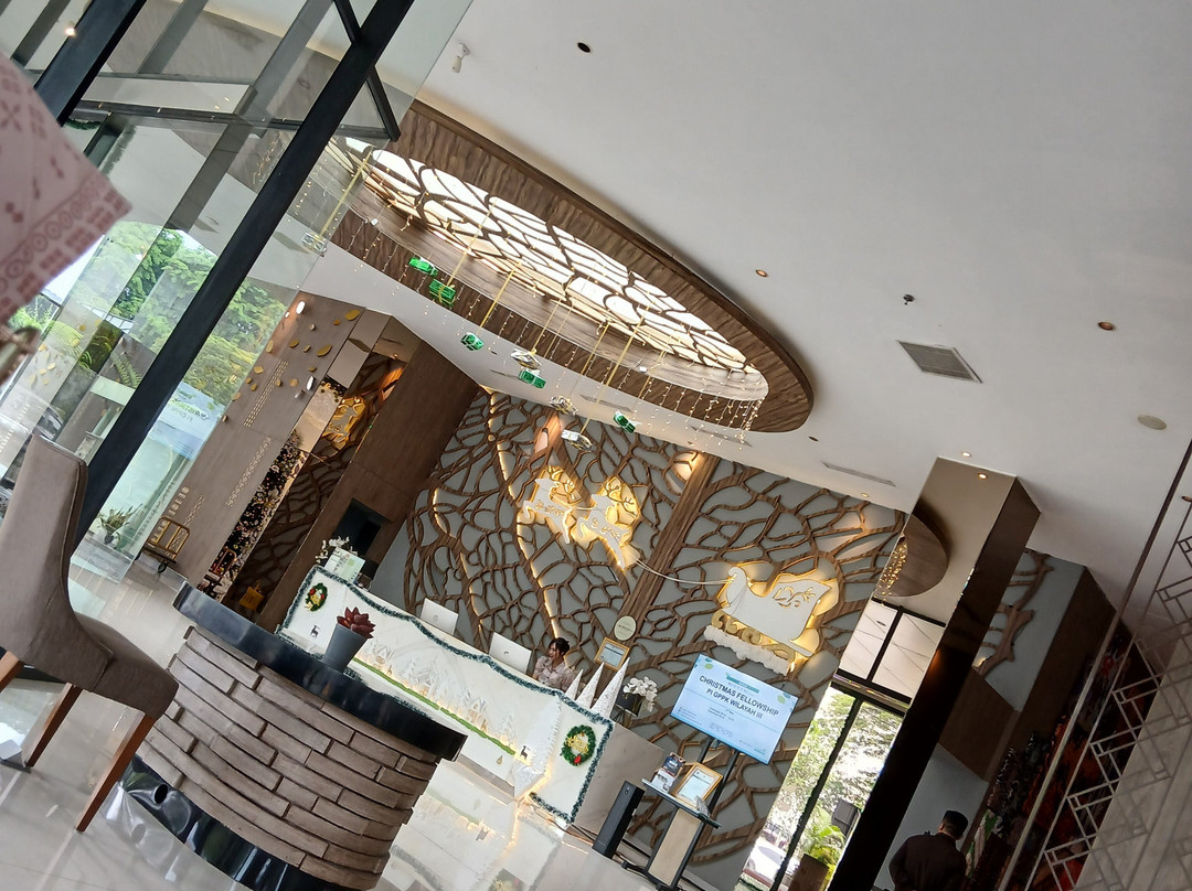 AYOLA LIPPO CIKARANG HOTEL主图