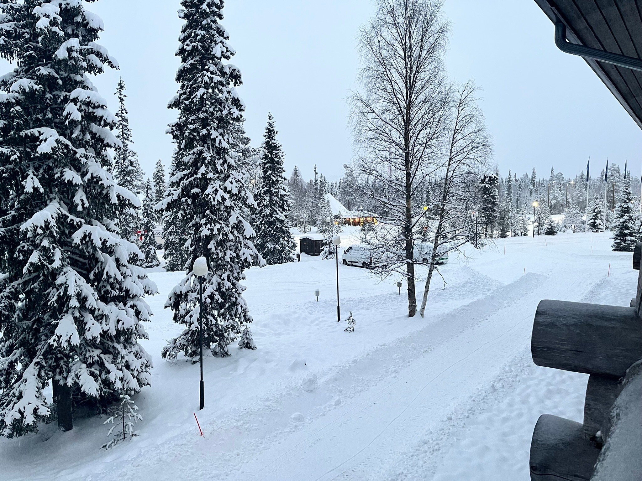 拉普兰罗斯托恩图瑞酒店-官方