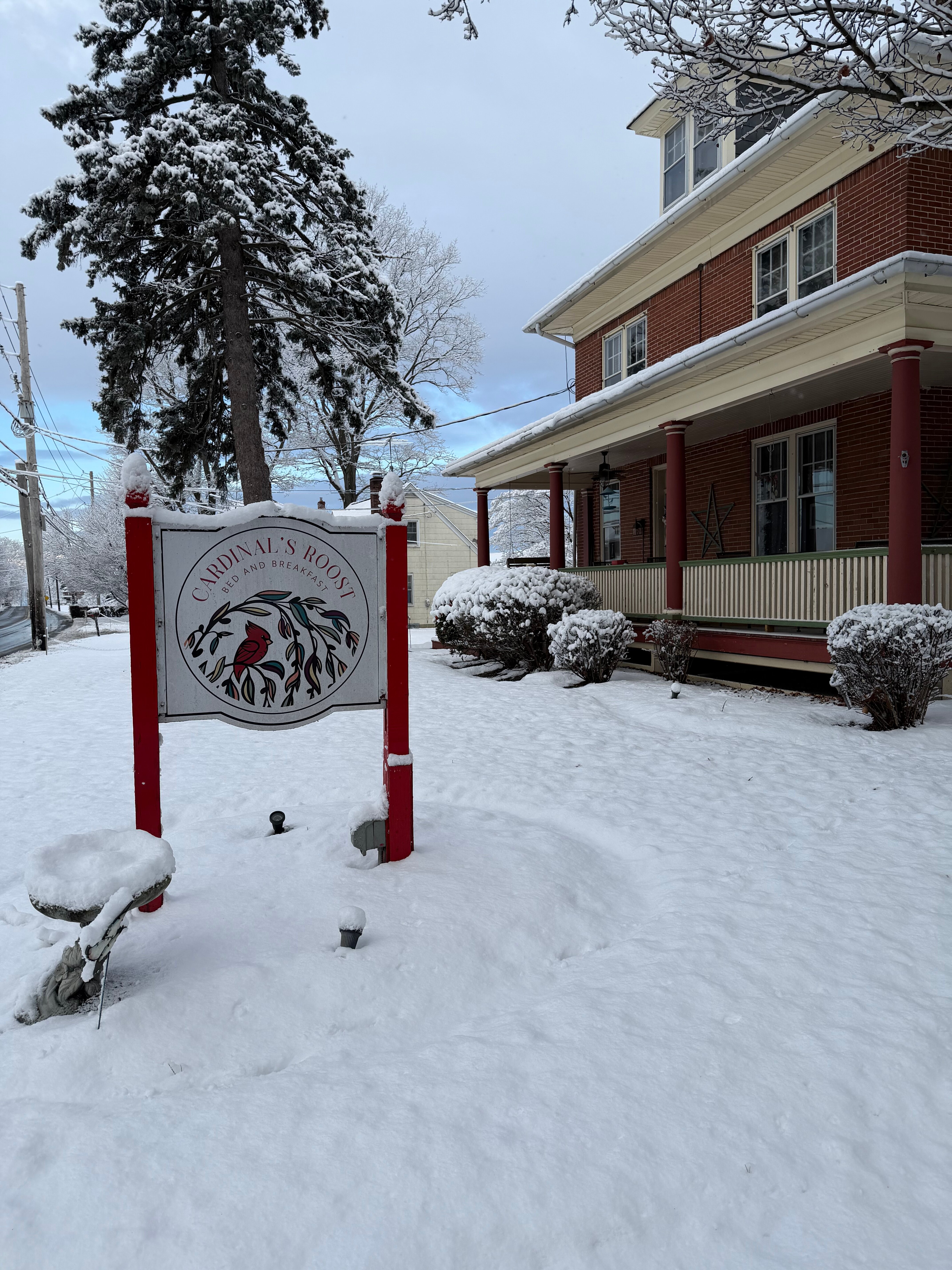 Cardinal's Roost Bed and Breakfast-官方