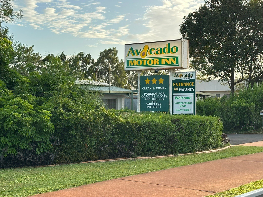 Avocado Motel Inn