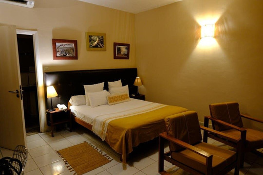 瑞雷高原酒店主图