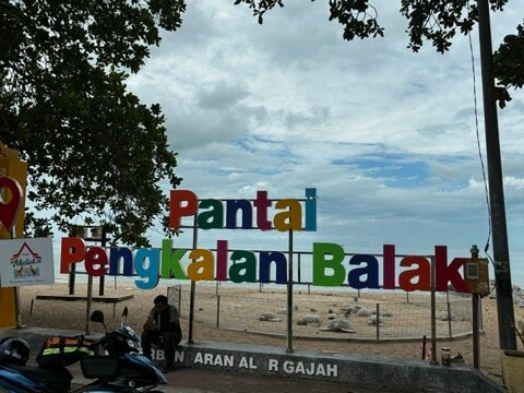 Pengkalan Balak Beach (Pantai Pengkalan Balak)-马六甲必去景点