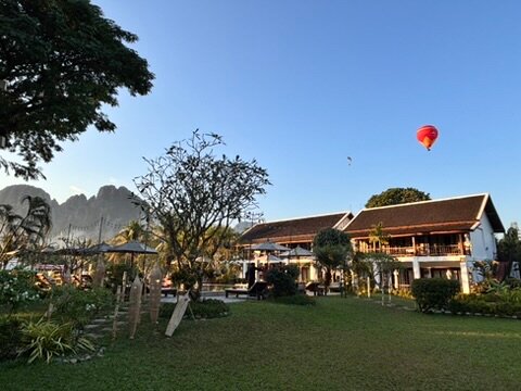 滨江精品度假村-官方