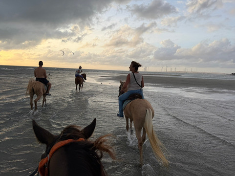 Caval' Aventure-Fortim必去景点