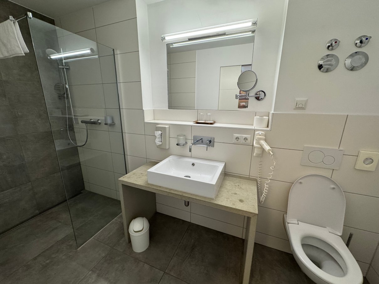 格劳尔沃夫老城酒店-官方