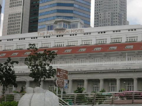 新加坡富丽敦酒店主图