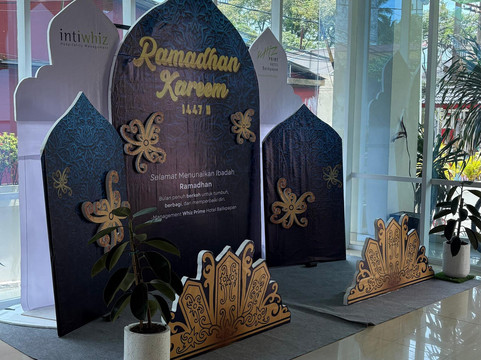 巴里巴班维兹鼎盛酒店主图