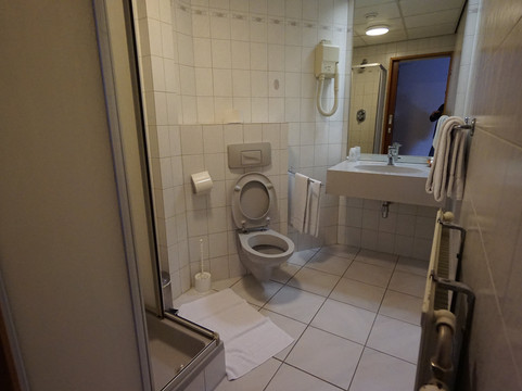 哈姆伦瓦品酒店主图