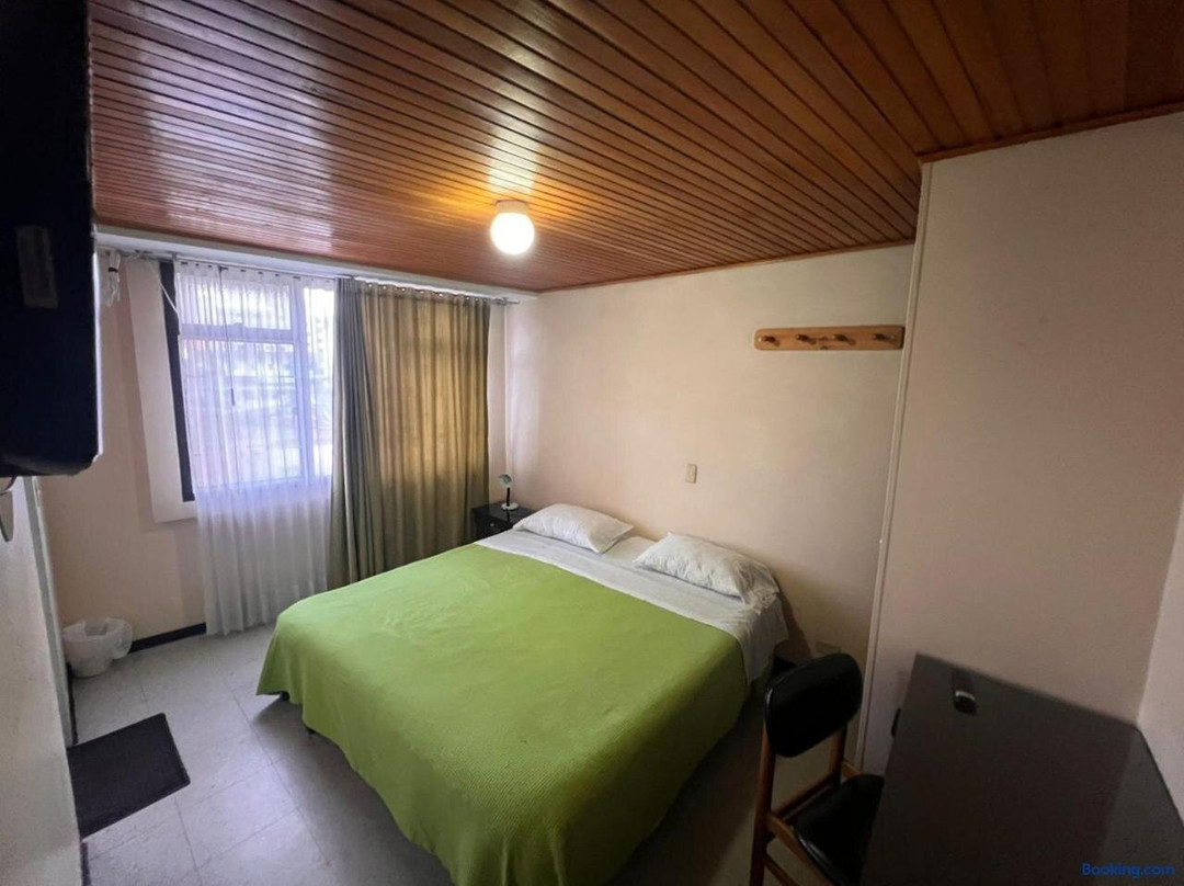 Hostal La Cordillera