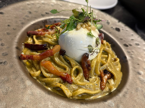 Philips' Brunch & Dine