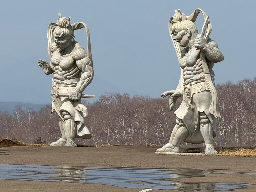 Hill of The Buddha-札幌市必去景点
