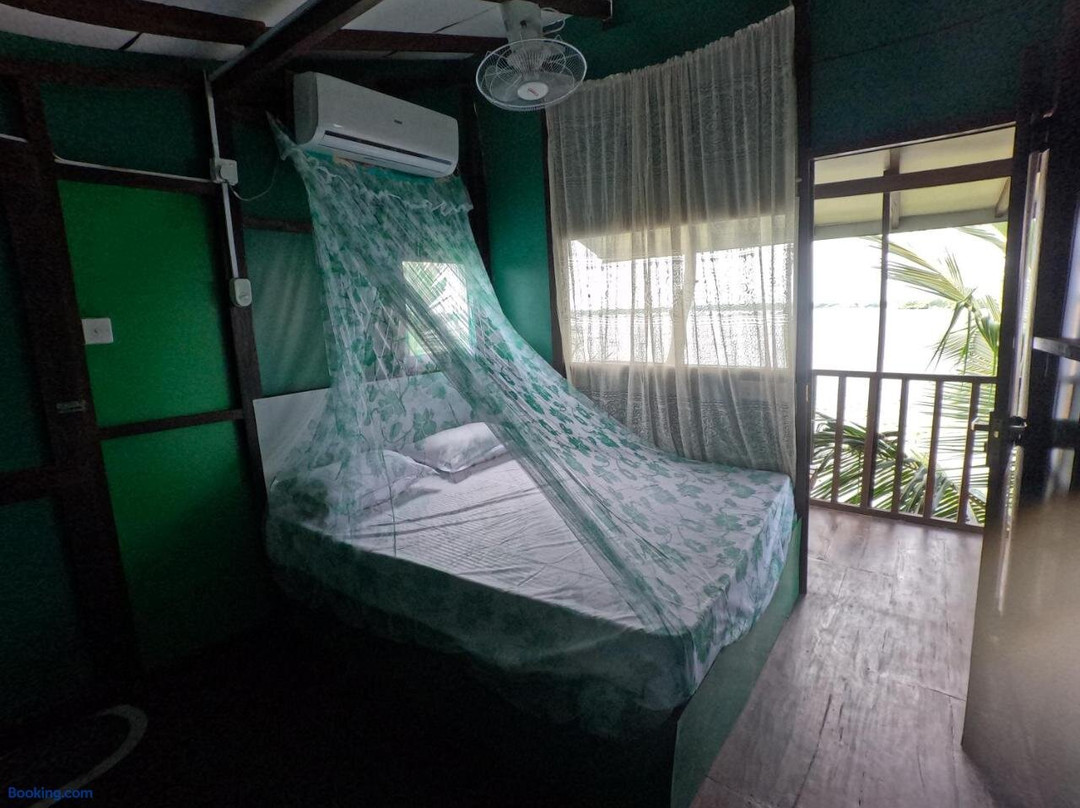 Yala Treetop Lake