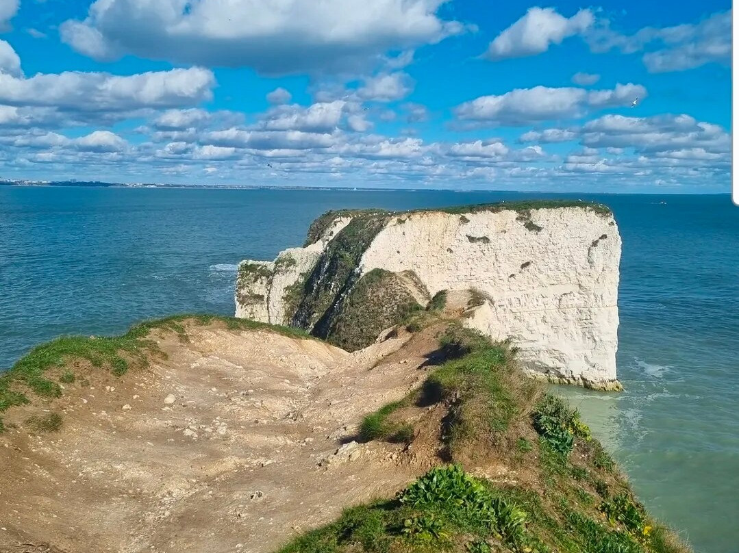 Old Harry Rocks-斯沃尼奇必去景点