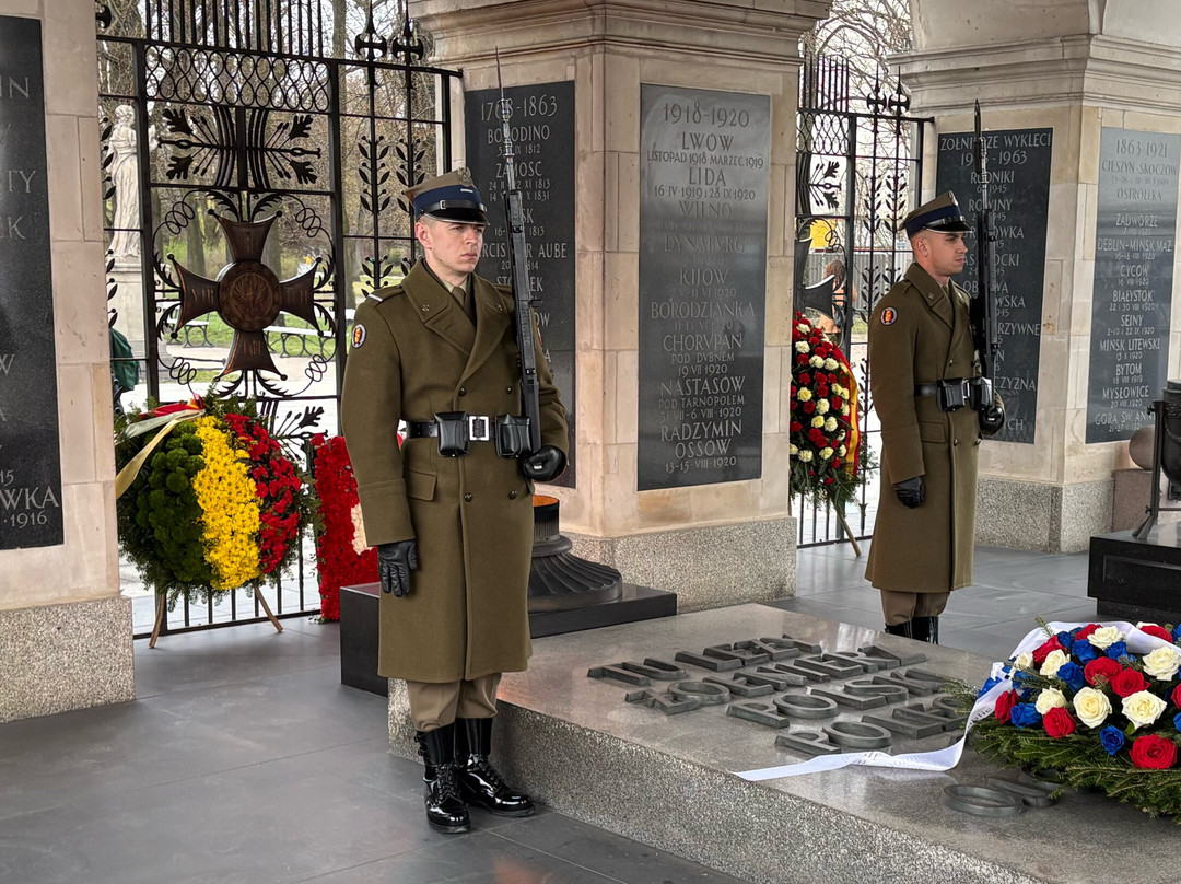 Tomb of the Unknown Soldier-华沙必去景点