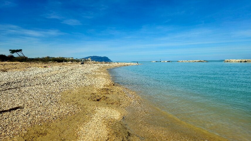 Spiaggia Centro a Porto Recanati-雷卡纳蒂港必去景点