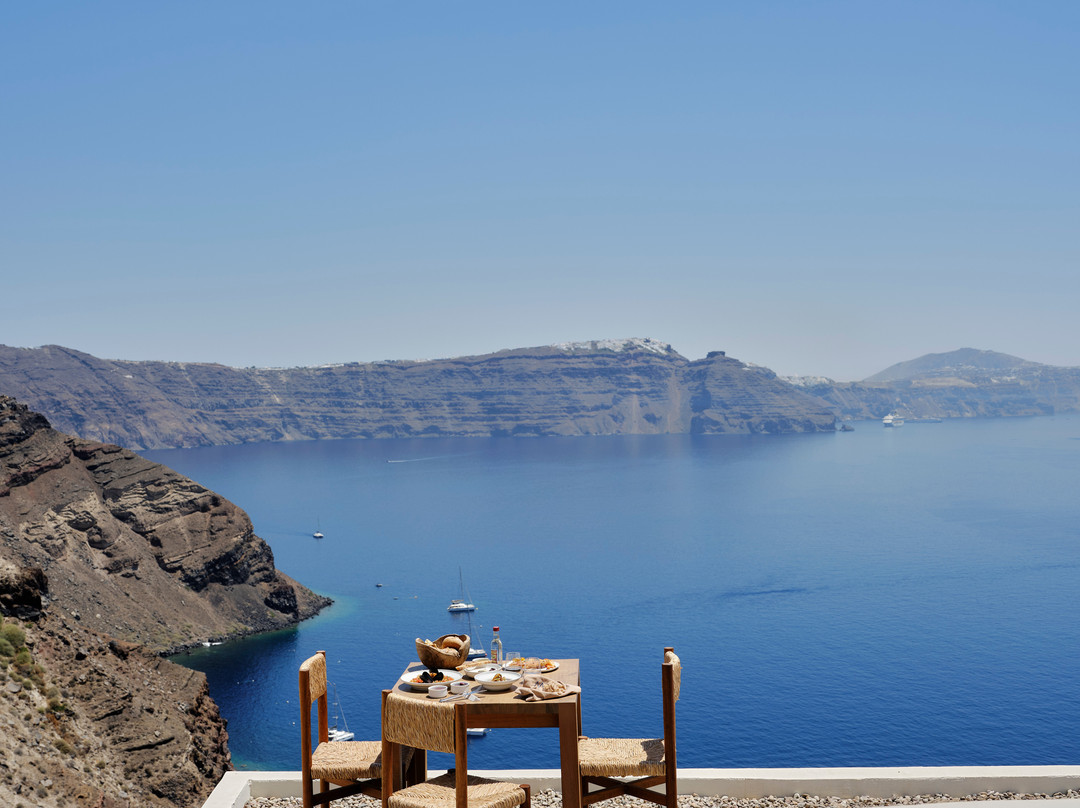 Miltos' Greek Table