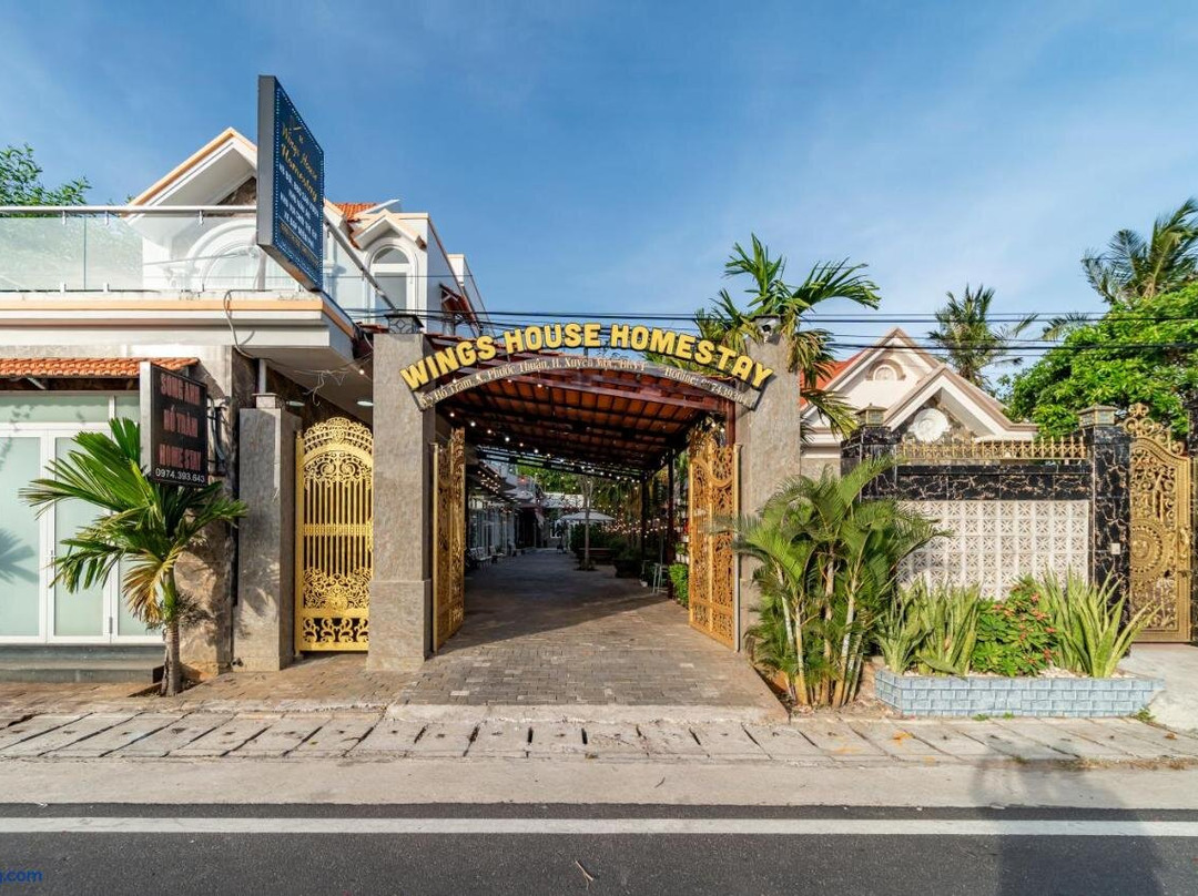 Wings House Homestay Hồ Tràm