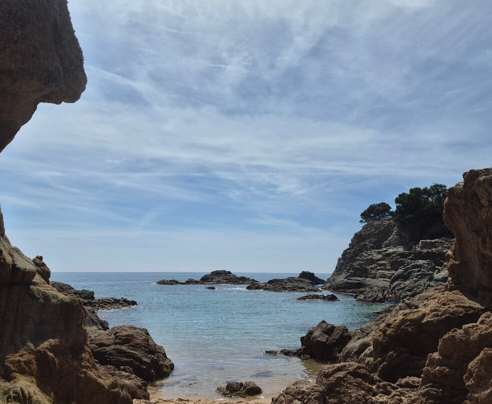 Playa de Fenals-犹兰特德玛必去景点