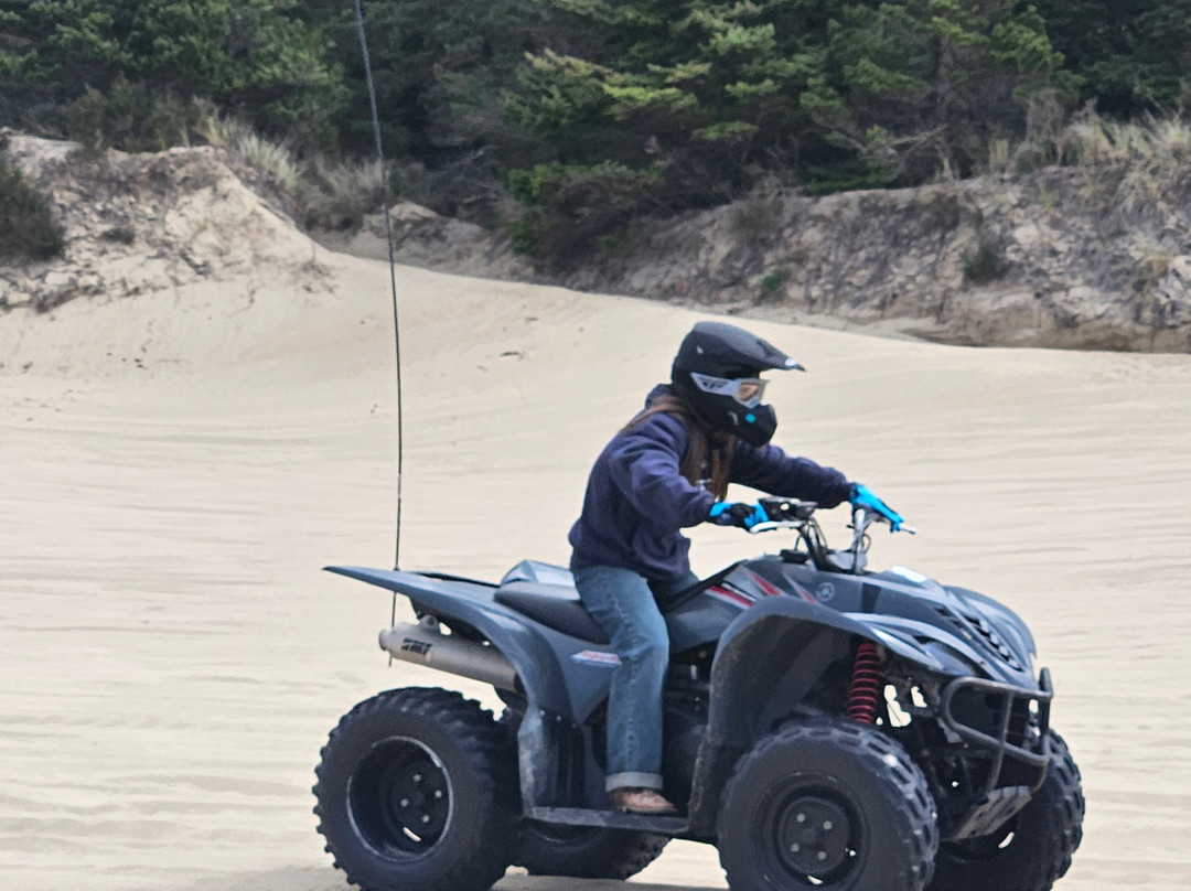 Ridin' Dirty ATV Rentals-Winchester Bay必去景点