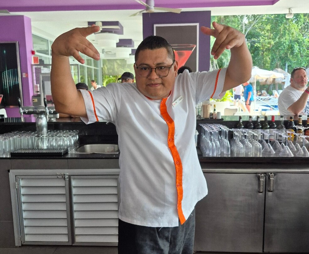 卢皮塔悦宜湾酒店主图