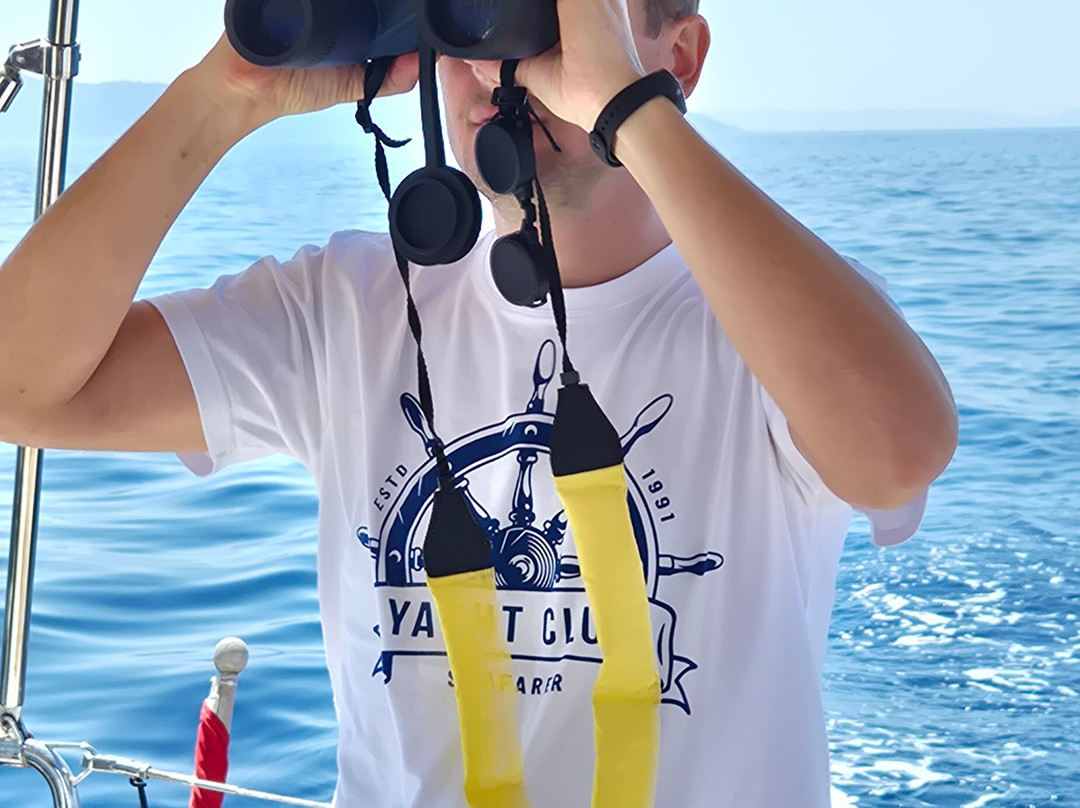 Navigare Yachting-马尔马里斯必去景点