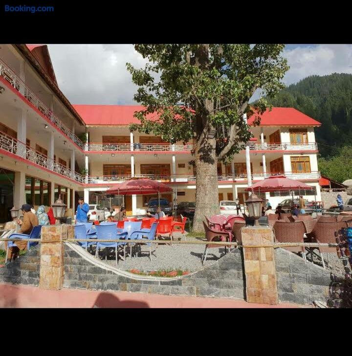 Saif Ul Malook Hotel