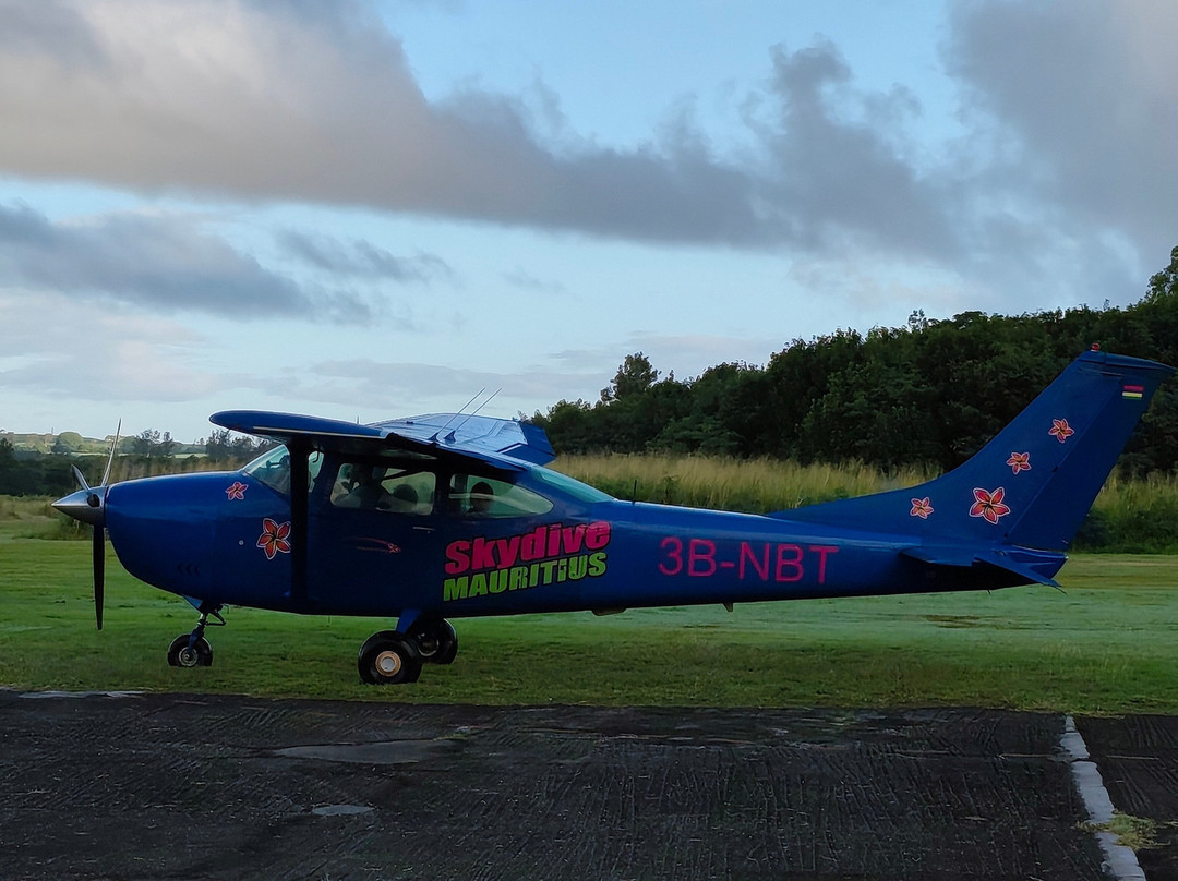 Skydive Mauritius-里维耶尔迪朗帕必去景点