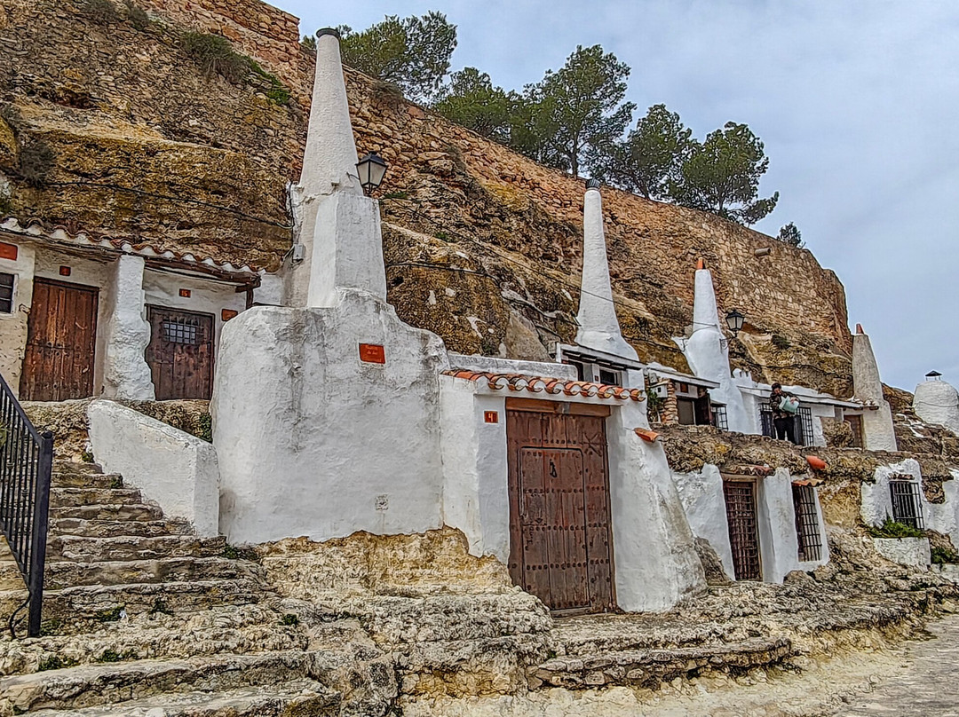Cuevas del Agujero-Chinchilla de Monte-Aragon必去景点