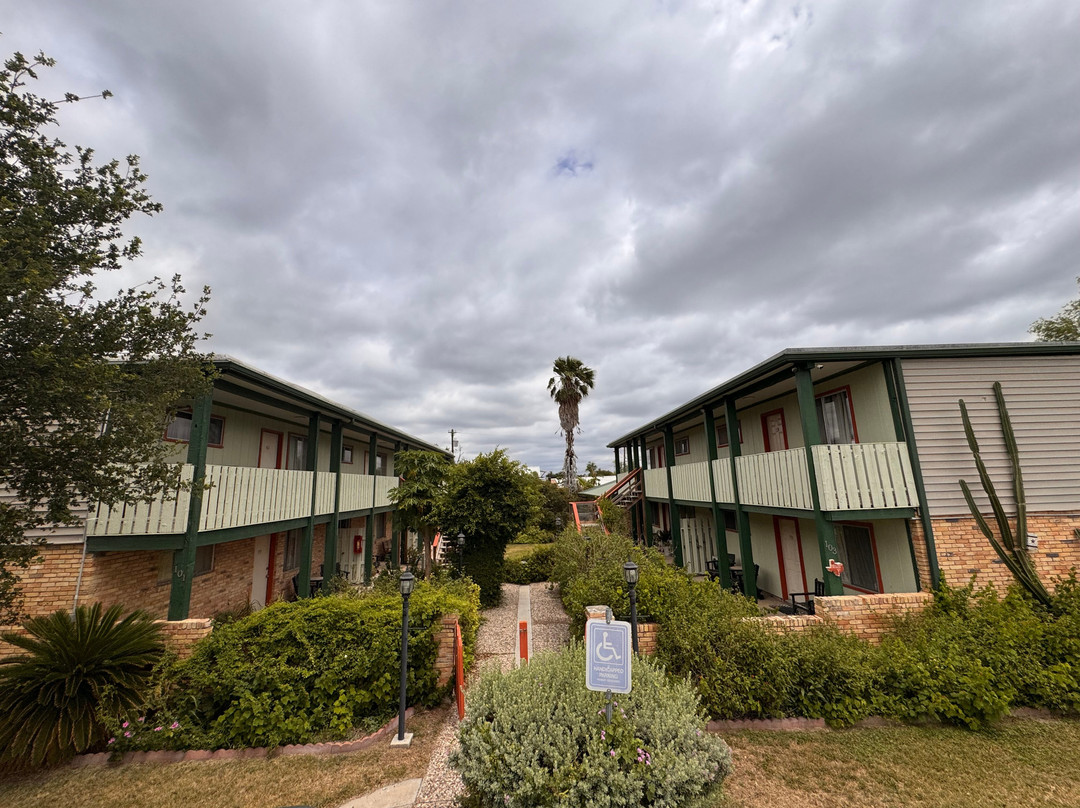 Alamo Inn B&B, Gear & Tours主图