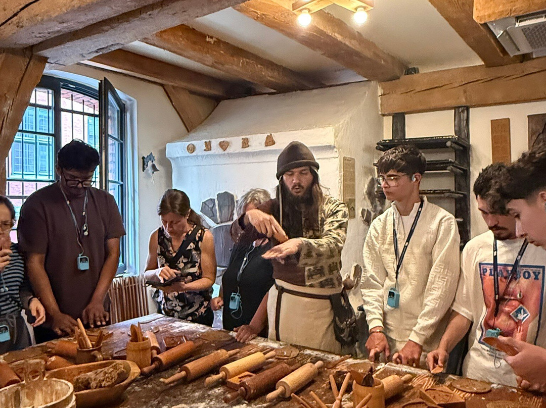 The Living Museum of Gingerbread-托伦古镇必去景点