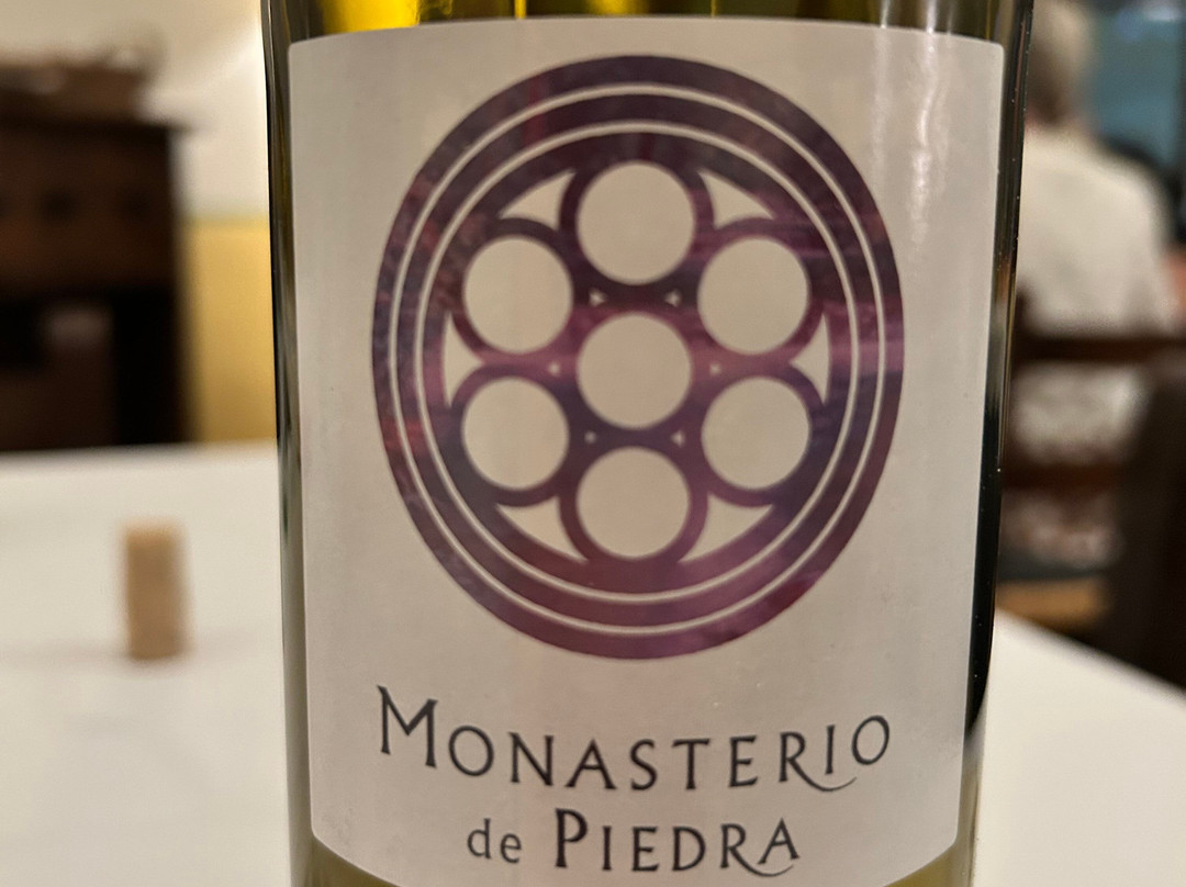 Monasterio De Piedra主图