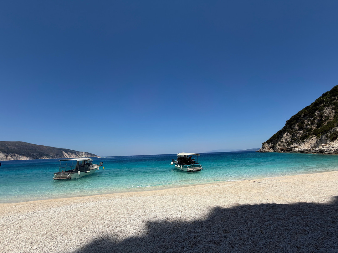 Kefalonia Fishing Tours-Zola必去景点