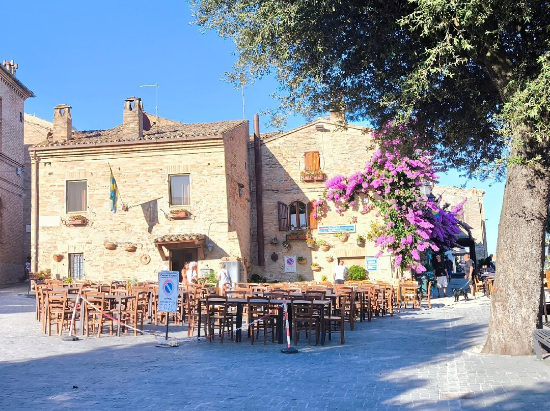 Torre di Palme-费尔莫必去景点