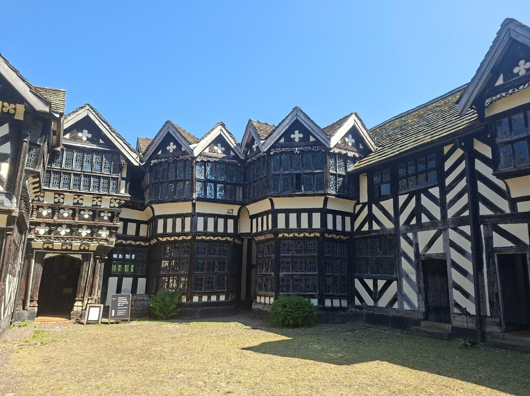 Little Moreton Hall-康格尔顿必去景点