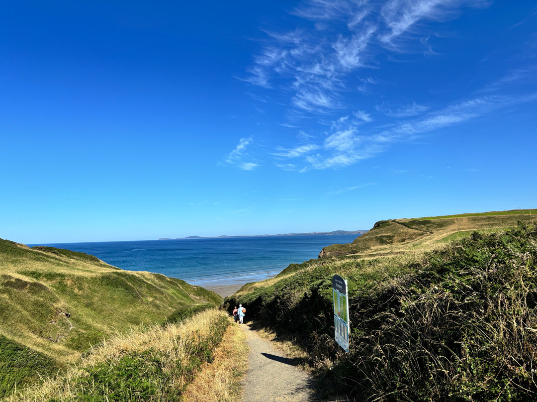 Wild Swim Wales-Broad Haven必去景点