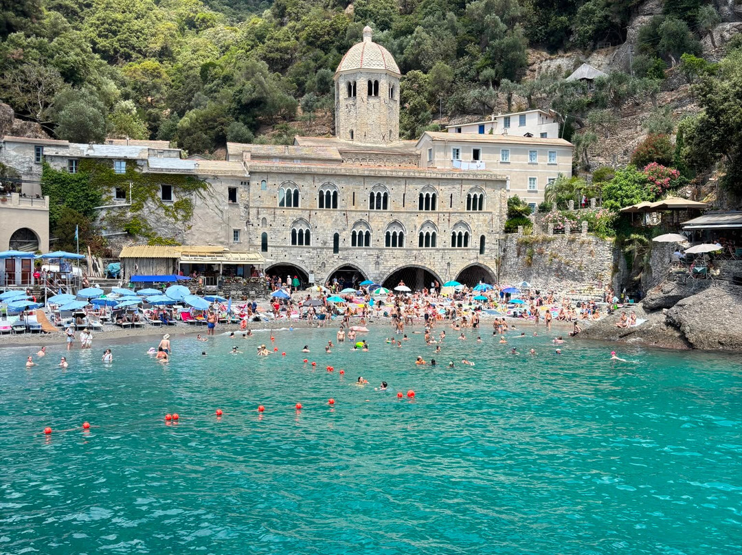Baia Di San Fruttuoso-卡莫利必去景点