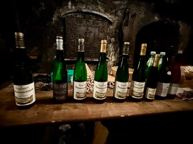 Weingut Witwe Dr. H. Thanisch-贝恩卡斯特尔－屈斯必去景点