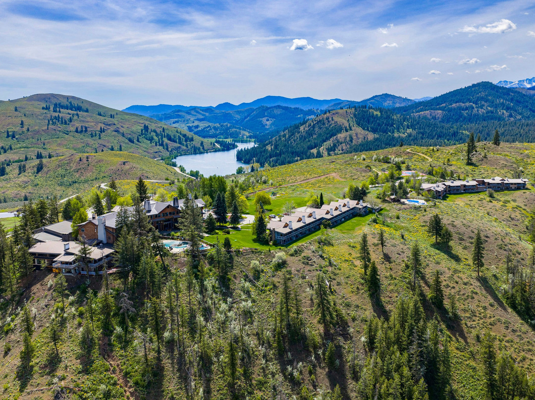 Stehekin酒店住宿-Sun Mountain Lodge