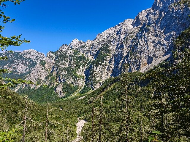Landscape park Logar Valley-Solcava必去景点