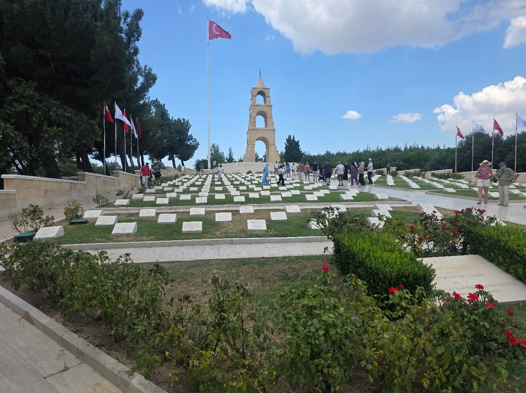 Canakkale Sehitleri Aniti-Eceabat必去景点