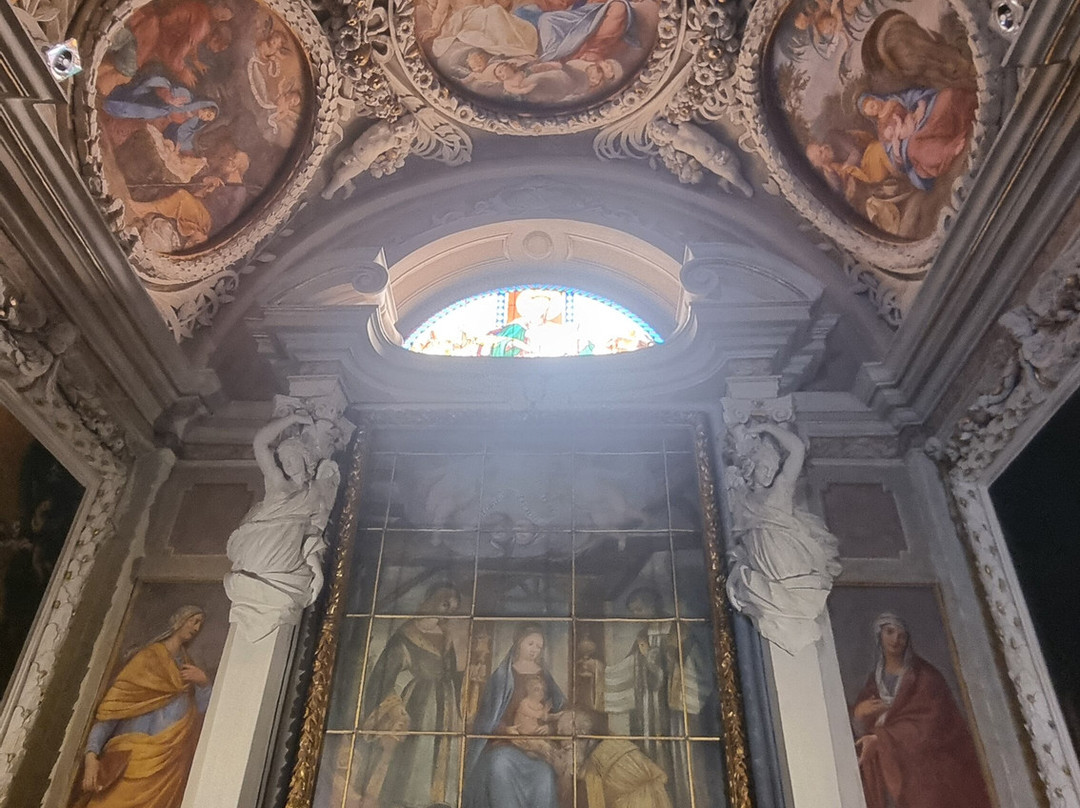 Chiesa di Santo Stefano e Battistero-伦诺必去景点