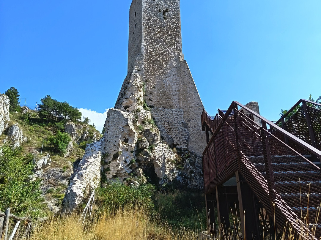 Castello di Pescina-Pescina必去景点