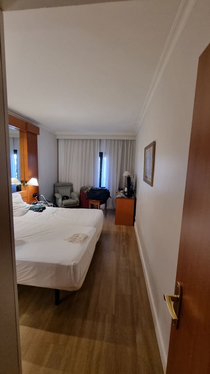 塞维利亚玛卡瑞纳艾克斯酒店-旅行者